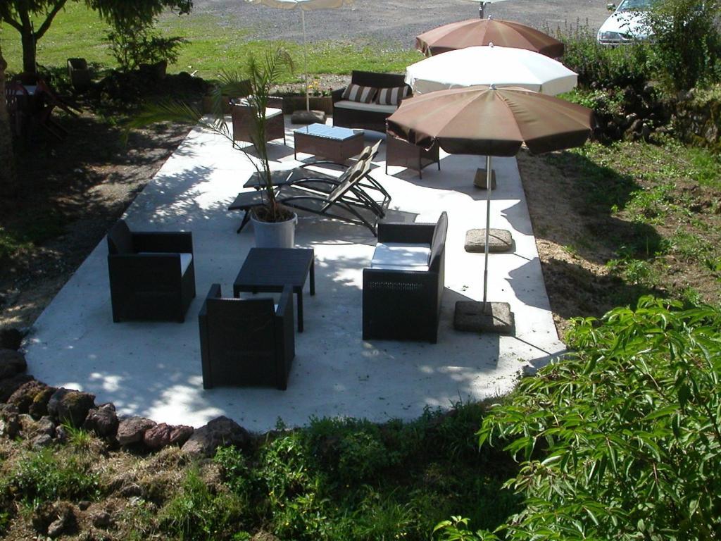 Logis Hotel Restaurant Les Cevennes Saint-Cirgues-en-Montagne Exterior photo